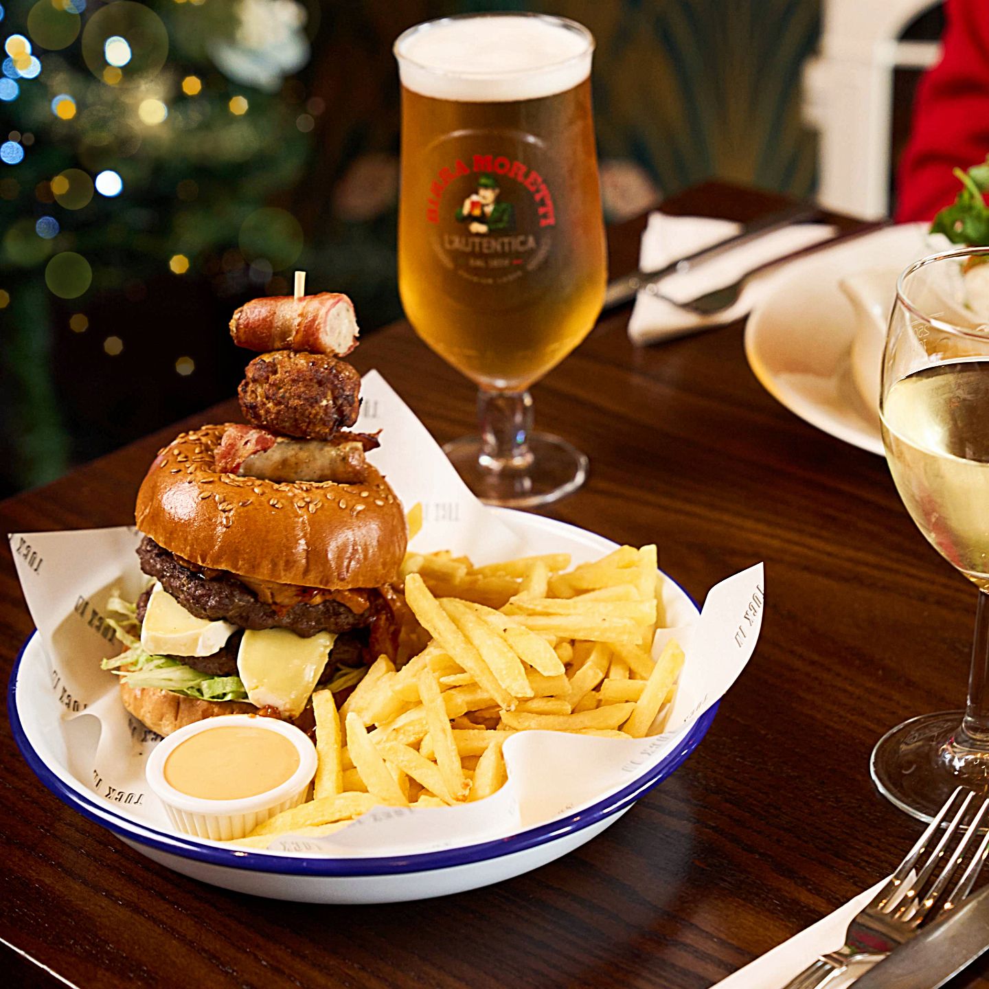 Festive Lunch & Dinner at The Pilot in Poole